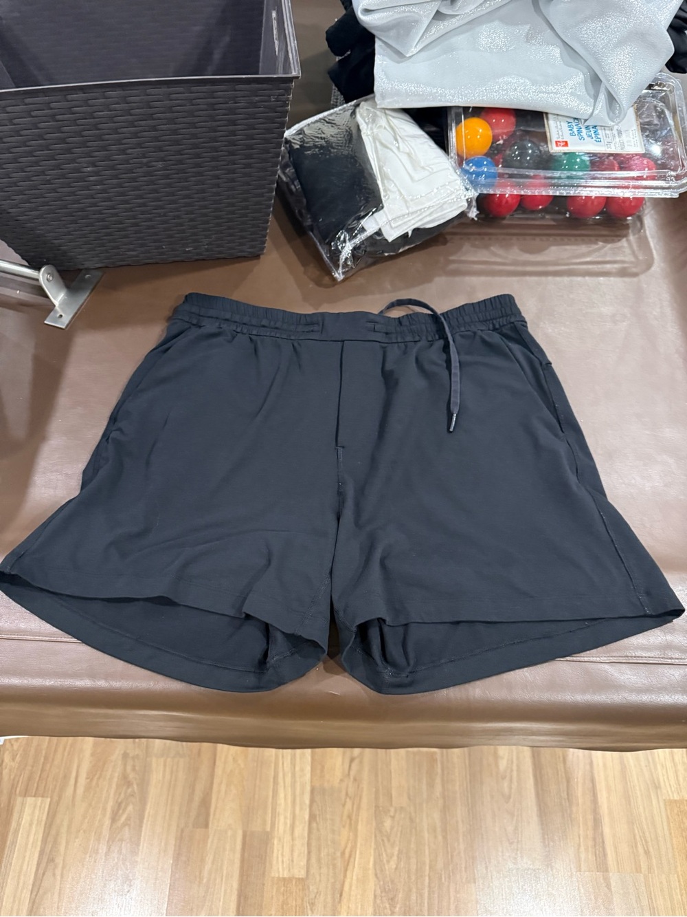 Lululemon soft jersey shorts 5 inch XL